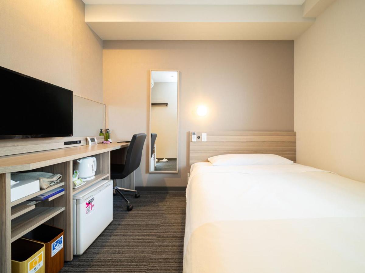 Super Hotel Shinyokohama Yokohama  Bagian luar foto